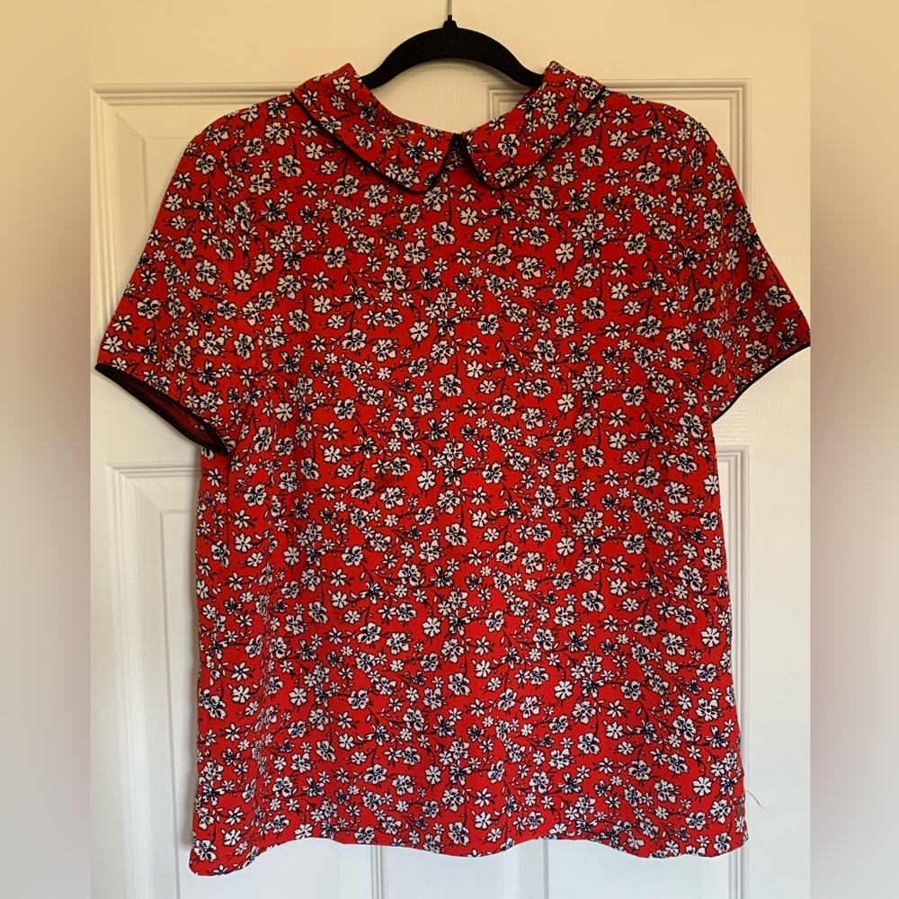 Q2 COLLECTION Floral Red Women's Blouse (US M)